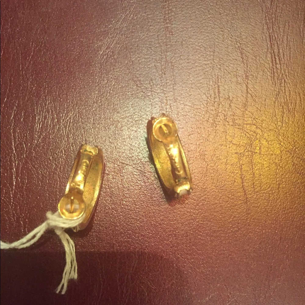 Hoop earrings🌼 - Picture 3 of 3